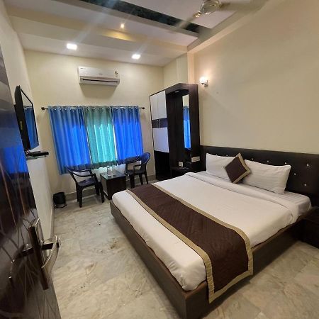 Hotel Raj Vilas Ουνταϊπούρ Εξωτερικό φωτογραφία