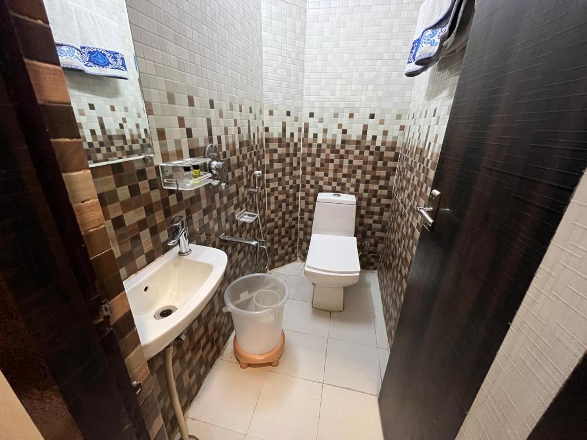 Hotel Raj Vilas Ουνταϊπούρ Εξωτερικό φωτογραφία