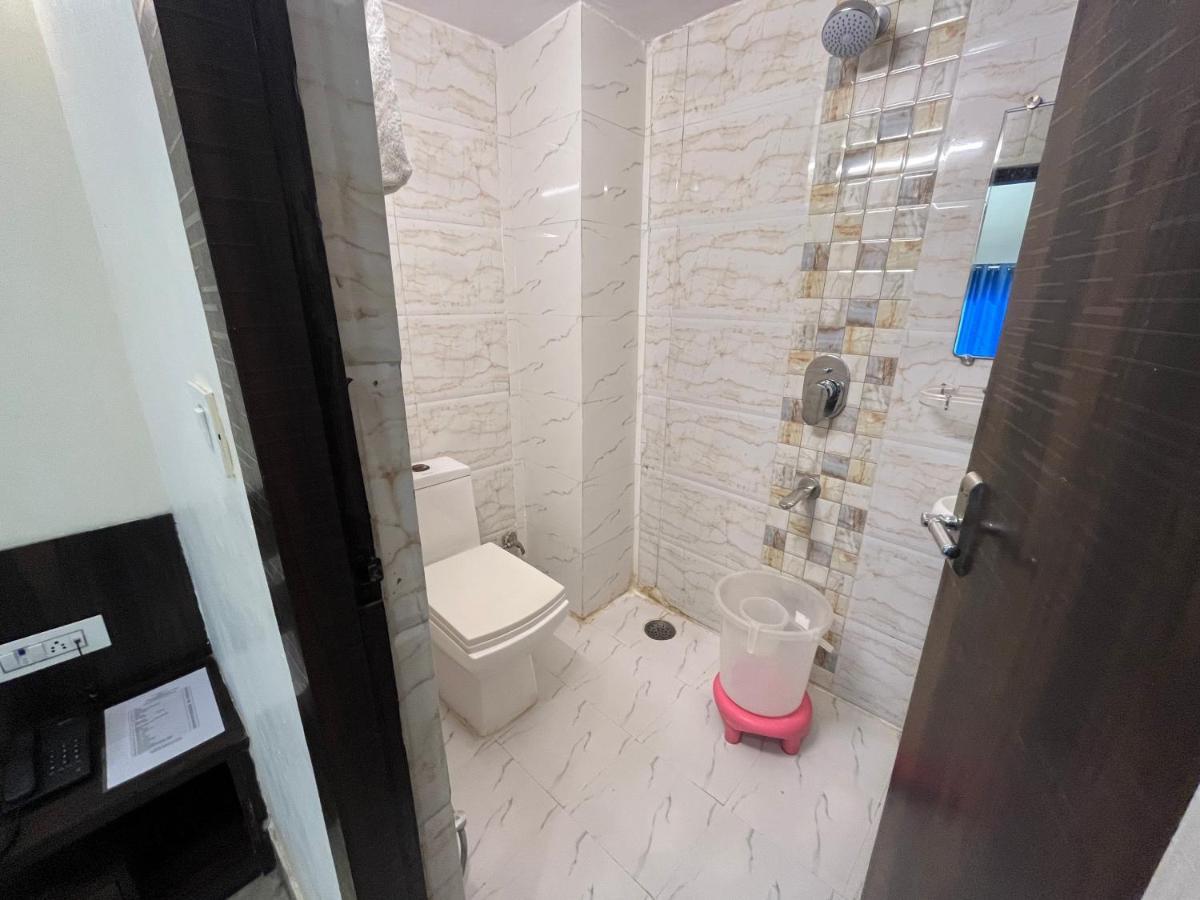 Hotel Raj Vilas Ουνταϊπούρ Εξωτερικό φωτογραφία